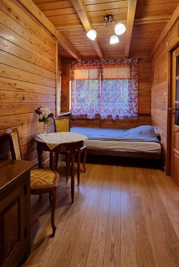 Mountain House Hotel Ustrzyki Dolne Buitenkant foto