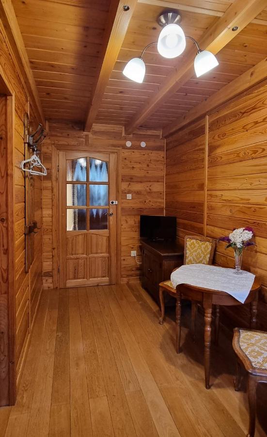 Mountain House Hotel Ustrzyki Dolne Buitenkant foto